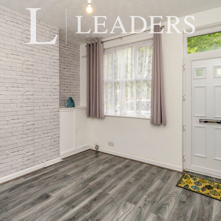 3 bedroom house to rent Ingram Road, Walsall, WS3 - Photo 1