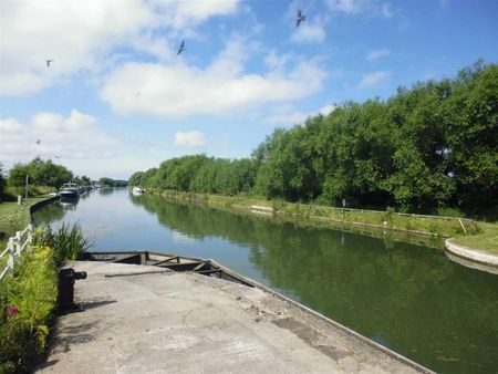 Shepherds Patch, Slimbridge - Photo 4