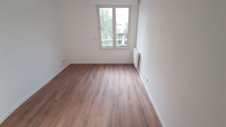 location Appartement T3 DE 72.7m² À MEUDON - Photo 3