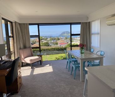 Peaceful & Spectacular - Otumoetai - Photo 5