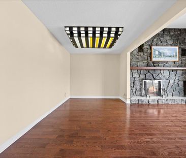 For Lease - 2212 St Laurent Boulevard, Elmvale Acres and Area, Ontario - Photo 3