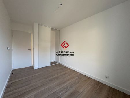Location Appartement 4 pièces 82m² MEYLAN 38240 - Photo 3