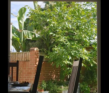 Room in a Shared House, Howard Rd, IG11 - Photo 1
