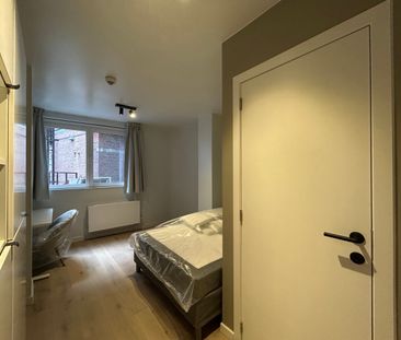 Gerenoveerde kamers eigen sanitair - Tiensestraat Leuven! - Foto 4