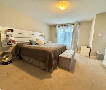 For Lease - 300 TOURMALINE Crescent, Barrhaven, Ontario - Photo 2