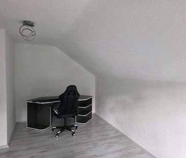 Zwei Zimmer Wohnung 60q2 ab 01.Dezember zu vermieten! - Photo 1