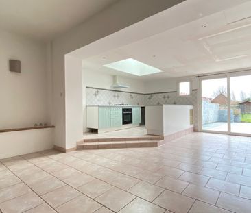 Location Maison 4 pièces 78m² SIN LE NOBLE 59450 - Photo 1