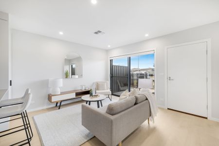 11 McFarlane Avenue, Googong - Photo 2