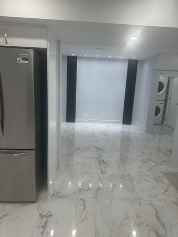 For Lease - 5349 Tenth Line Unit# Basement, Mississauga, Ontario - Photo 2