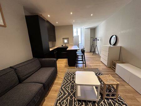 Location Appartement 1 pièce 35m² MONTPELLIER 34000 - Photo 5