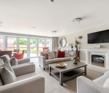 Highbury Lodge, Kings Heath, Birmingham - Photo 1