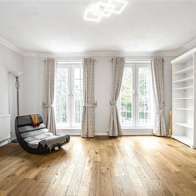 4 bedroom terraced house to rent - Photo 1