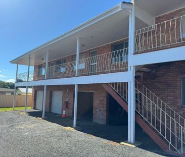 Single Bedroom Upstairs Unit - Photo 1