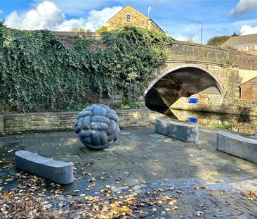 Station Road, Luddendenfoot, Halifax, West Yorkshire, HX2 - Photo 3