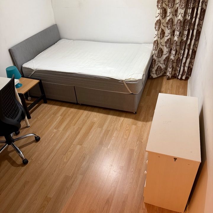 Room in a Shared Flat, Broomhill Drive, G11 - Photo 1