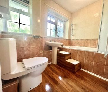 3 bedroom terraced house to rent - Photo 6