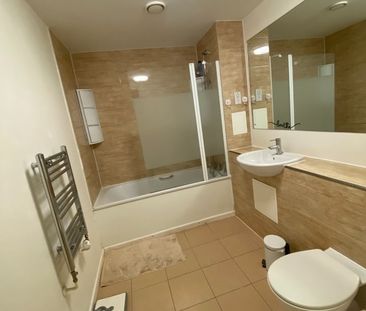 Room in a Shared Flat, Orchard Court, SE26 - Photo 6