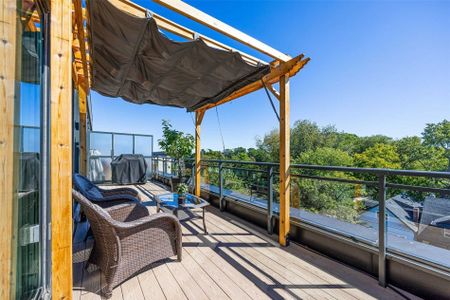 For Lease - 2 Bellefair Avenue Unit# Ph7, Toronto, Ontario - Photo 3