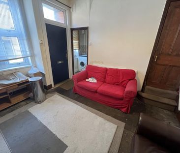 Autumn Street, Leeds, LS6 - Photo 3