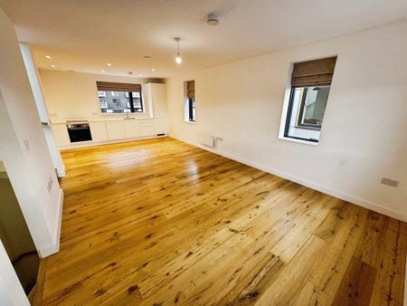 4 bedroom terraced house to rent - Photo 5