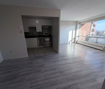 For Lease - 20 Chesterton Drive Unit# 209, Cityview - Parkwoods Hil... - Photo 2