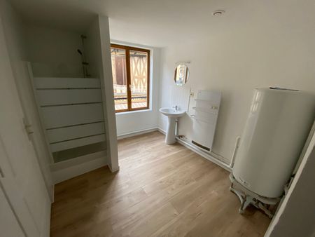 Location Appartement 2 pièces 60m² - Photo 3