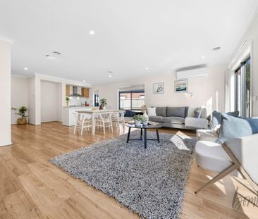 Stunning 3-Bedroom Family Home in Wollert - Photo 4