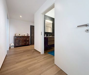 Appartement de 2,5 pièces au rez-de-chaussée - Photo 1