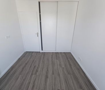 location Appartement T4 DE 99.9m² À VERSAILLES - Photo 3