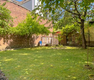 Außergewöhnlich Wohnen unterm Dach: Mietwohnung mit vier Zimmern in... - Photo 4