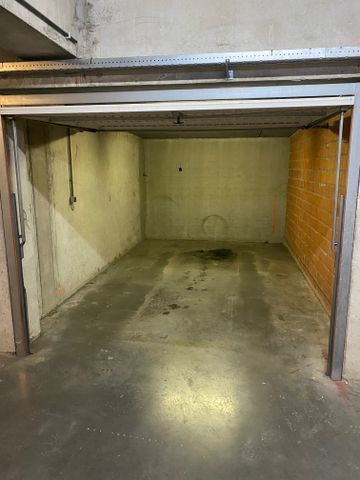 Instapklaar 2-slpk APPARTEMENT + GARAGE - Photo 5