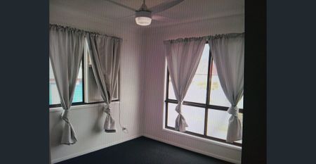 BIG Property + Extra block + Shed + Workshop + Separate Rumpus -(Granny Flat Style) - Photo 3