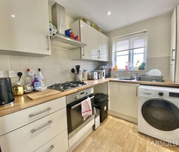 2 bedroom flat to rent - Photo 5