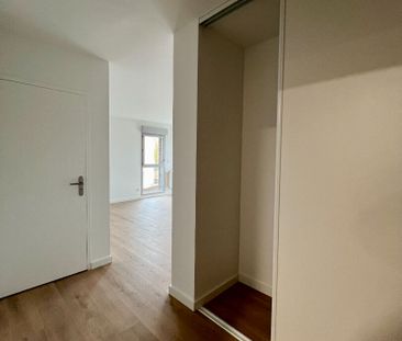 Location Appartement 3 pièces 73m² BIHOREL 76420 - Photo 5
