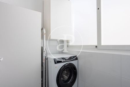 Piso de alquiler en C. del Mestre Aguilar, Russafa - Photo 4