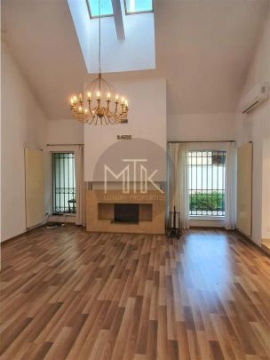 Vila 7 Camere | Erou Iancu Nicolae - Photo 1