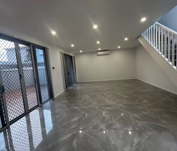 Executive Lifestyle - Photo 2