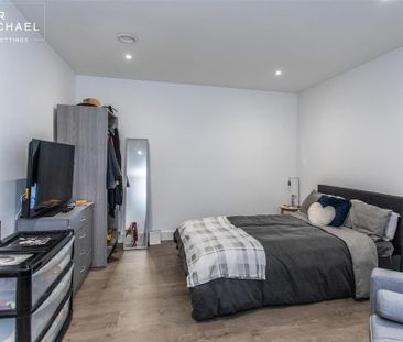 Studio to rent - Photo 5