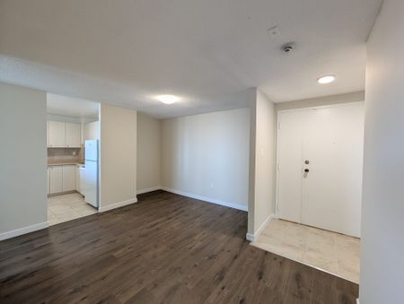 For Lease - 6719 Glen Erin Drive Unit# 701, Mississauga, Ontario - Photo 2