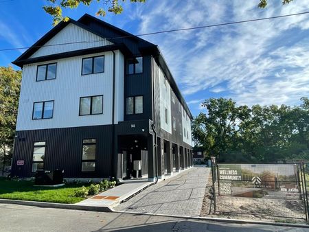 For Lease - 145 Clapperton Street Unit# 304, Barrie, Ontario - Photo 4
