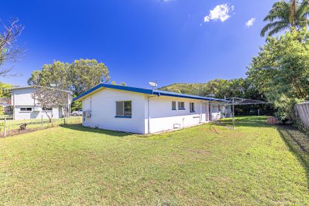 1/6 Ellis Court, Mount Louisa - Photo 3