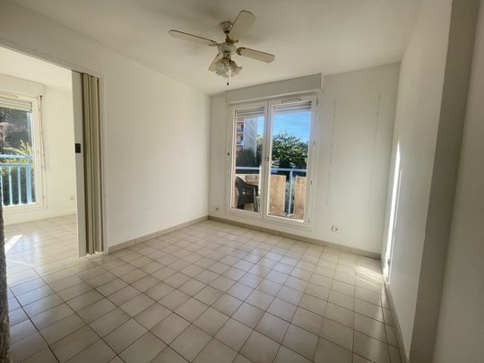 Location Appartement 2 pièces 23m² VALLAURIS 06220 - Photo 1