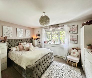 3 bedroom house to rent St. Helens Road, Hastings, East Sussex, TN34 - Photo 5