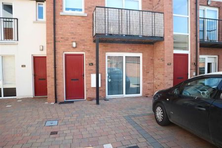 466 Woodstock Road, Belfast, BT6 9DR - Photo 5
