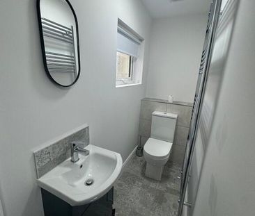 STUDENT ACCOMDATION, 79 Creggan Road, Derry, BT48 9DA - Photo 6