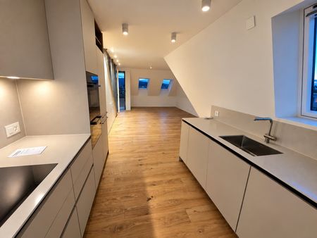 3.5 Zimmer, 83 m², 4. Stock - Photo 3