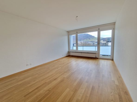 Grosszügige Familienwohnung mit Blick ins Grüne! - Photo 5