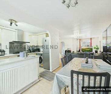 3 bedroom terraced house to rent - Photo 2