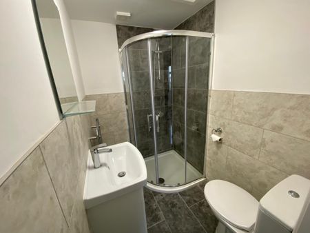 1 bedroom flat to rent - Photo 4