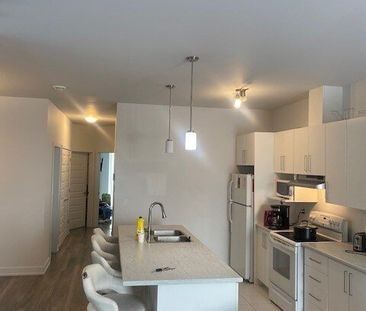 183 Chemin McConnell (Aylmer) Chauffé Et éclaire - Appartement 2 Cc... - Photo 2